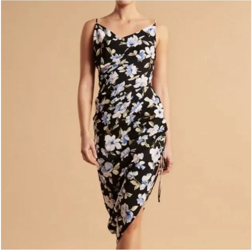 Abercrombie & Fitch - Back & Blue floral - Asymmetrical Cinched Midi Dress - XS